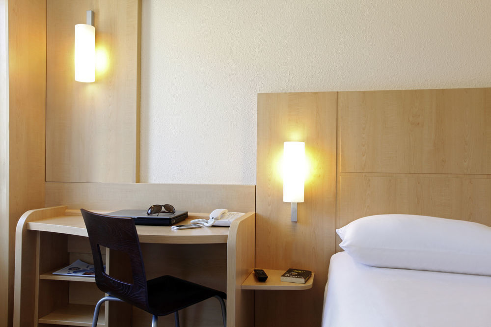 B&B Hotel Marseille Centre Vieux Port Exteriör bild